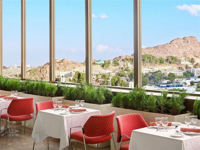 Le Meridien Al-Hada Kültér fotó