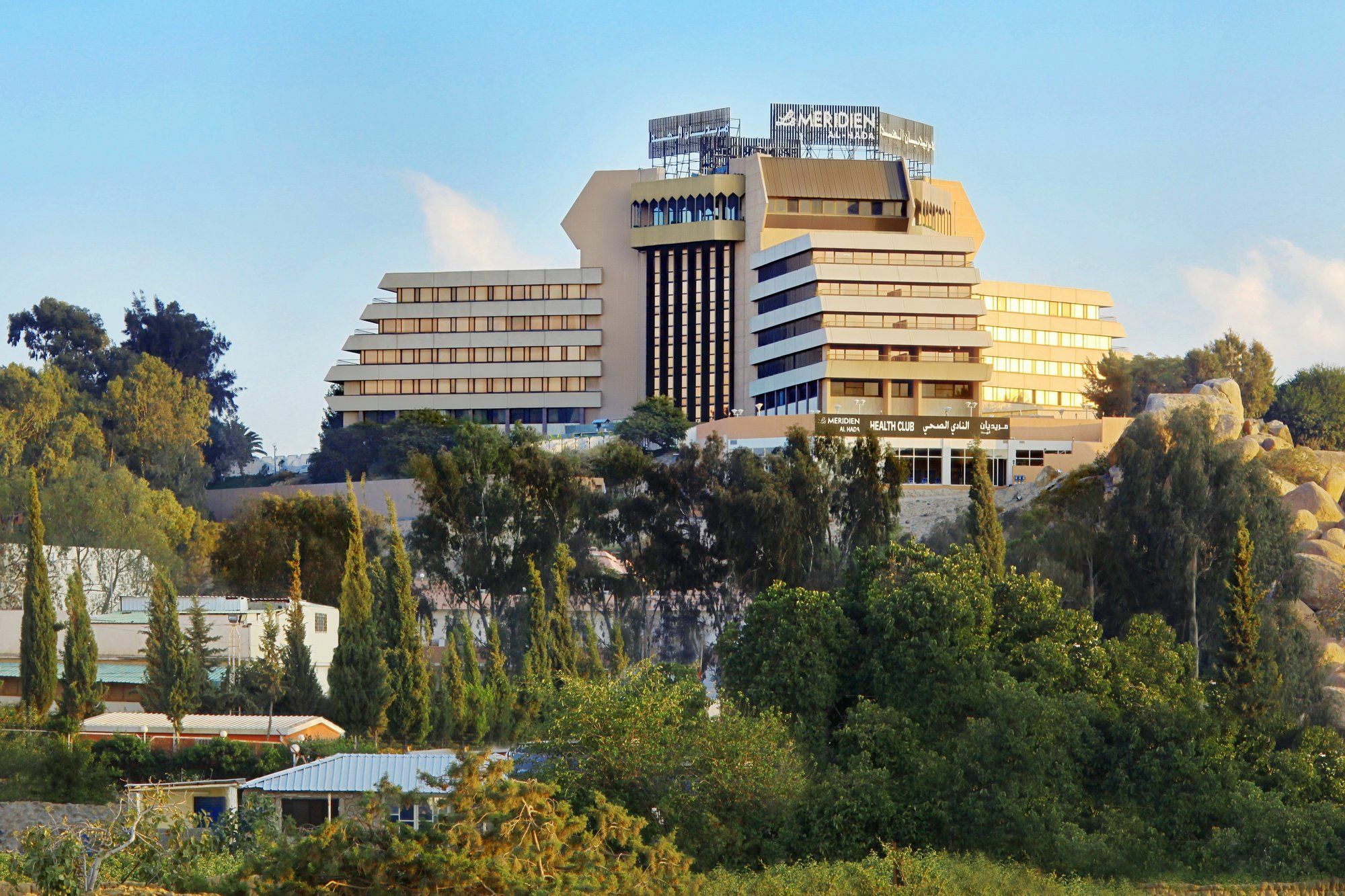 Le Meridien Al-Hada Kültér fotó